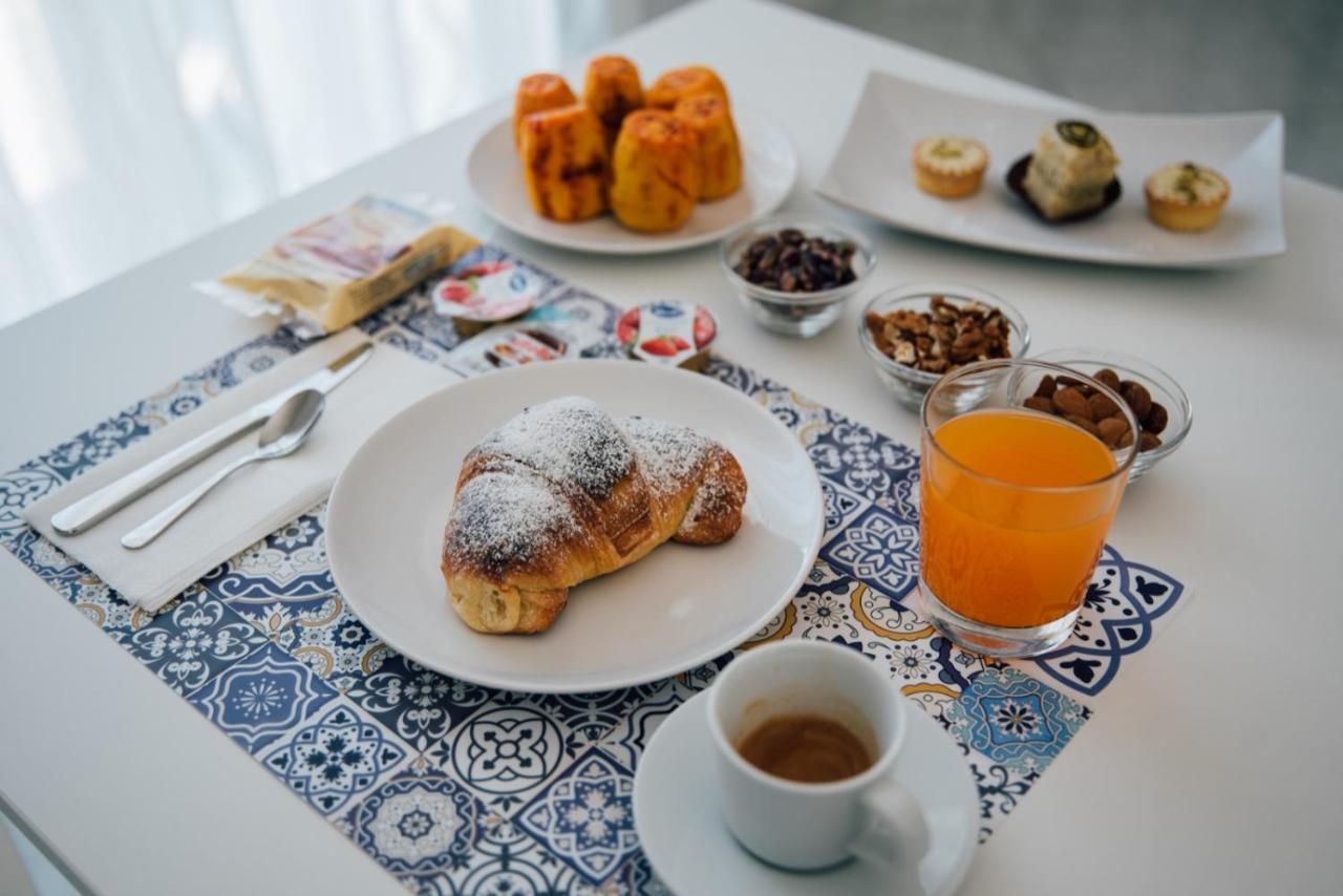 Bluviro Bed & Breakfast Bronte Bagian luar foto