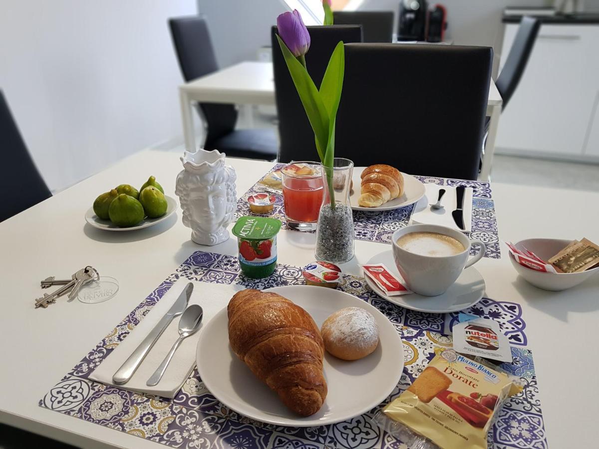 Bluviro Bed & Breakfast Bronte Bagian luar foto