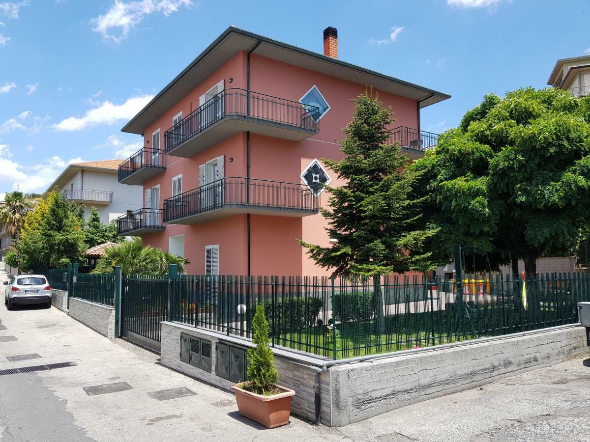 Bluviro Bed & Breakfast Bronte Bagian luar foto